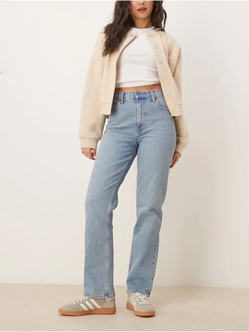 Abercrombie Ultra High-Rise 90s Straight Light Wash Jeans -Curve Love - Picture 1 of 6
